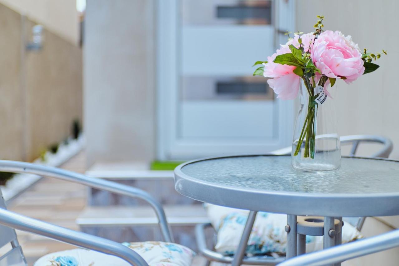 La Lorre Lux Apartment Jagodina Eksteriør billede