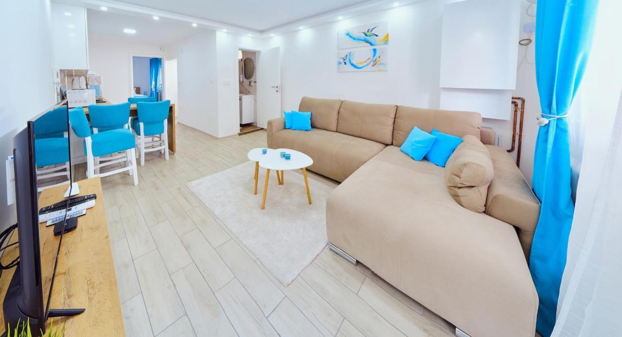 La Lorre Lux Apartment Jagodina Eksteriør billede