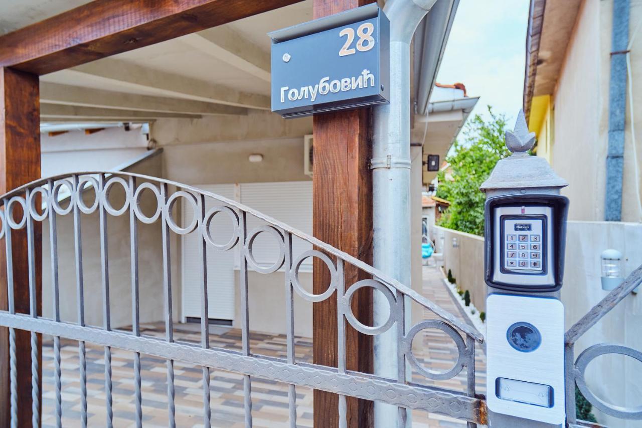 La Lorre Lux Apartment Jagodina Eksteriør billede